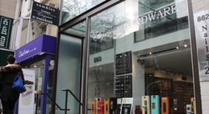 JWL – ELEGANCE IN HARDWARE SHOWROOM